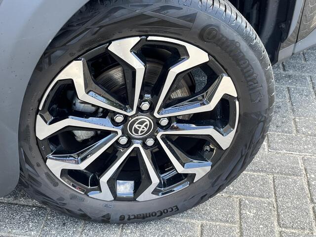 Toyota YARIS Cross Hybrid 115 First Edition