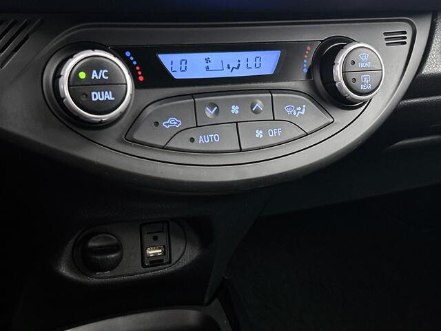Toyota YARIS 1.5 Hybrid Bi-Tone Plus | Apple Carplay/Android Auto | Airco | Achteruitrijcamera
