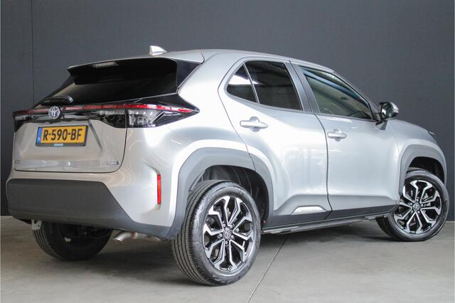 Toyota YARIS Cross 1.5 Hybrid First Edition |NL auto|dealer onderhouden|CarPlay/Android Auto|