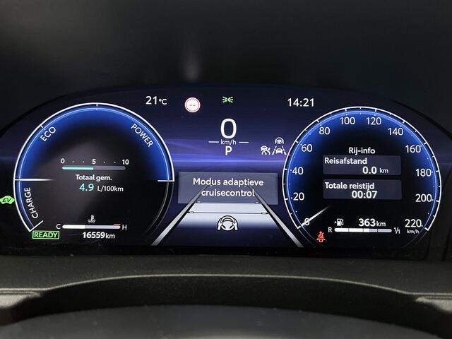 Toyota YARIS 1.5 Hybrid 130 Executive | BTW voertuig | Dodehoek detectie | Stoel+stuurverwarming | Parkeersensoren voor+achter | Draadloze telefoonlader | Apple CarPlay/Android Auto | Cruise Control Adaptive |