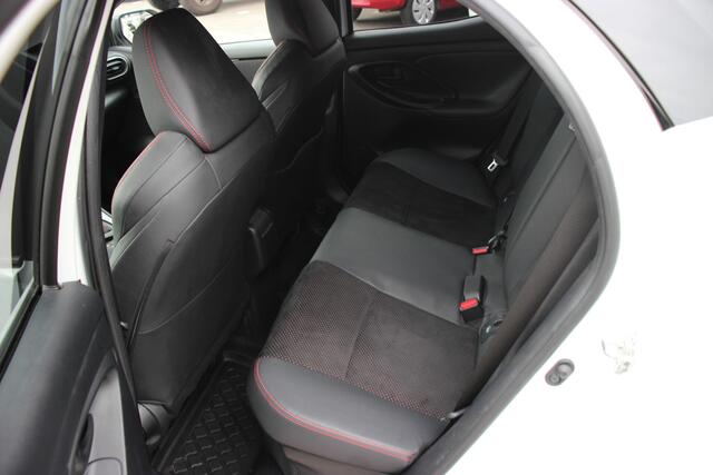 Toyota YARIS 1.5 Hybrid GR Sport | Blindspot | Head-up | Stoelverwarming | Keyless |
