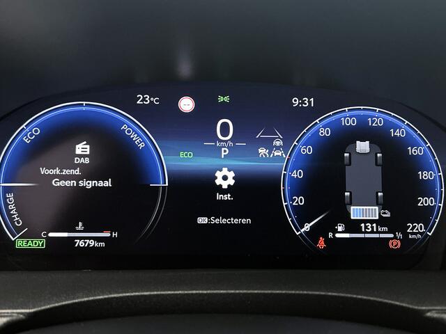 Toyota YARIS Cross 1.5 Hybrid 130 GR SPORT | BTW voertuig | JBL | Head-Up Display | LED Matrix | Dodehoek detectie | Stoel+stuurverwarming | Parkeersensoren Voor+Achter | Elektrische Achterklep |
