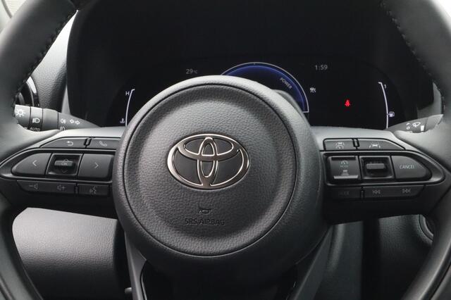 Toyota YARIS 1.5 Hybrid 115 Dynamic | V+A Parkeersensoren | Stoel & Stuur Ver