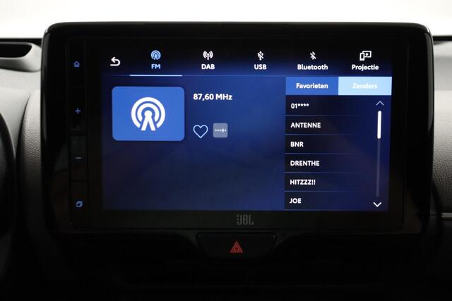 Toyota YARIS Cross 1.5 Hybrid Executive | Apple Carplay/Android Auto | Half leder | stuur stoel verwarming |