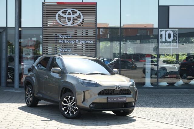 Toyota YARIS Cross 1.5 Hybrid 115 First Edition Automaat | Comfort Pack | Parkeer s