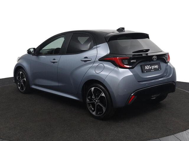Toyota YARIS 1.5 Hybrid 130 Executive | Voorstoelen verwarmd | Bi-Tone | Nieuwe Auto |