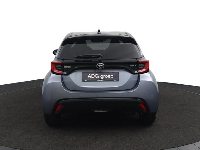 Toyota YARIS 1.5 Hybrid 130 Executive | Voorstoelen verwarmd | Bi-Tone | Nieuwe Auto |