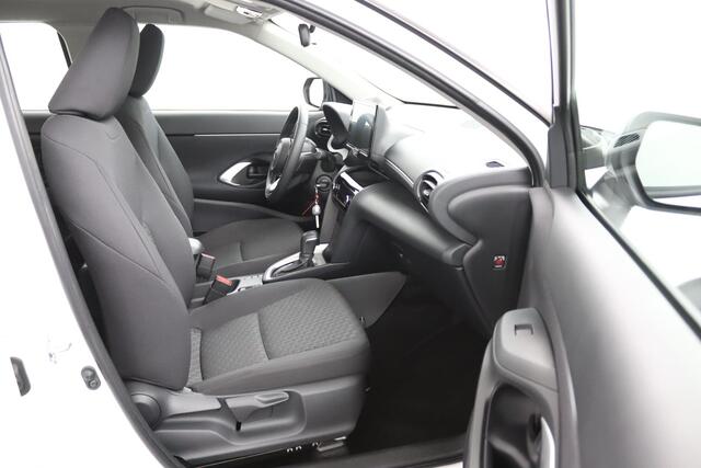 Toyota YARIS Cross 1.5 Hybrid 115 Active | Apple Carplay | Android Auto | Lichtmetalen Velgen | Climate Control | Adaptieve Cruise control |