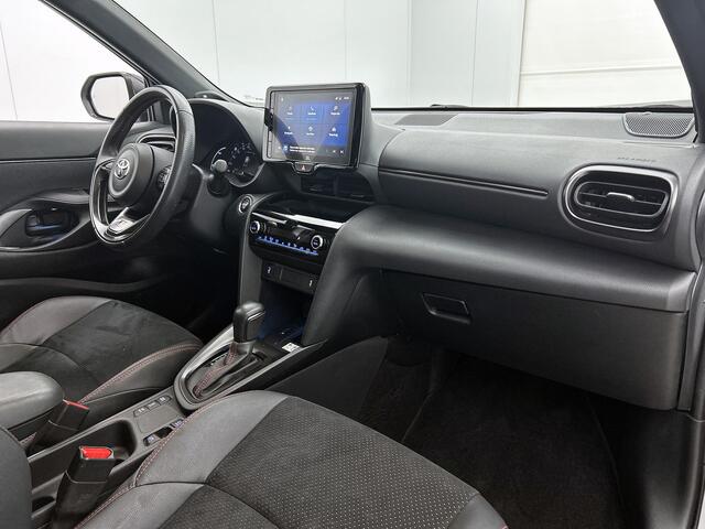 Toyota YARIS Cross 1.5 Hybrid GR Sport | PANO | Navigatie | PDC | Elektrische Achterklep | ACC |