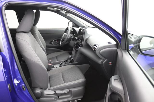 Toyota YARIS Cross 1.5 Hybrid 115 Dynamic | Nieuwe Auto | Uit Voorraad Leverbaar | Comfort Pakket |