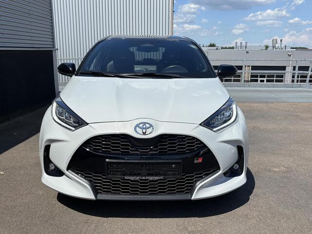 Toyota YARIS 1.5 Hybrid GR Sport Bi-tone