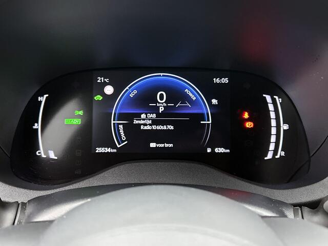 Toyota YARIS Cross 1.5 Hybrid 115 Dynamic Comfort Pack | BTW voertuig | Dodehoek detectie | Stuur+stoelverwarming | Parkeersensoren voor+achter | Draadloze telefoonlader | Apple CarPlay/Android Auto | Cruise Control Adaptive |