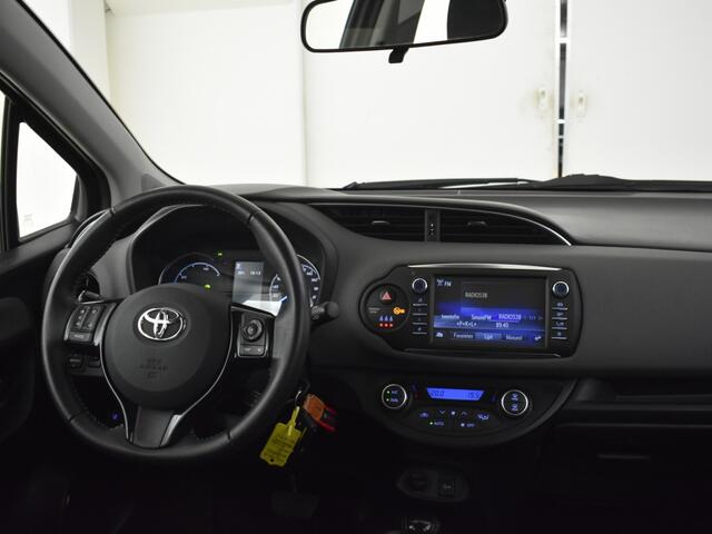 Toyota YARIS 1.5 Hyb. Active | Camera | Climate | AEB |