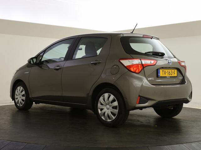 Toyota YARIS 1.5 Hyb. Active | Camera | Climate | AEB |