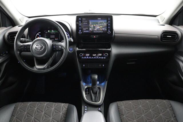 Toyota YARIS Cross 1.5 Hybrid Executive | Apple Carplay/Android Auto | Half leder | stuur en stoel verwarming |