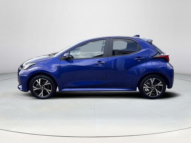 Toyota YARIS 1.5 Hybrid Dynamic **DODE HOEK DETECTIE/ PARKEERSENSOREN/ STOELVERWARMIING**