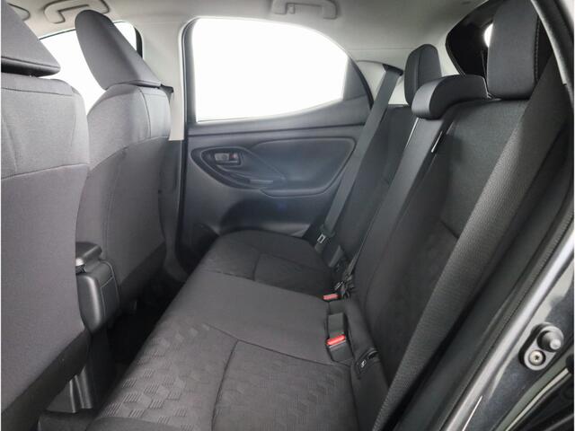 Toyota YARIS 1.5 Hybrid 115 First Edition