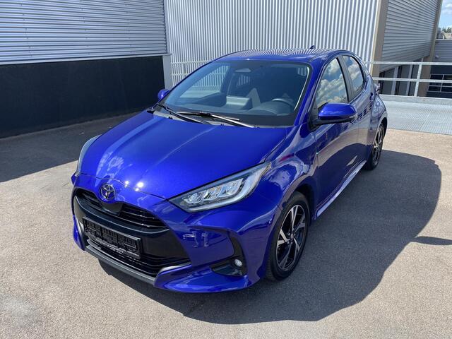 Toyota YARIS 1.5 Hybrid 115 First Edition Navigatie Apple CarPlay/Android Auto, achteruitrij camera, airco automatisch, adaptieve cruise control