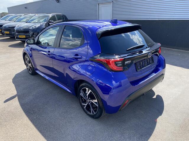 Toyota YARIS 1.5 Hybrid 115 First Edition Navigatie Apple CarPlay/Android Auto, achteruitrij camera, airco automatisch, adaptieve cruise control