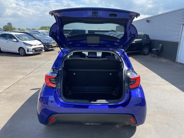 Toyota YARIS 1.5 Hybrid 115 First Edition Navigatie Apple CarPlay/Android Auto, achteruitrij camera, airco automatisch, adaptieve cruise control