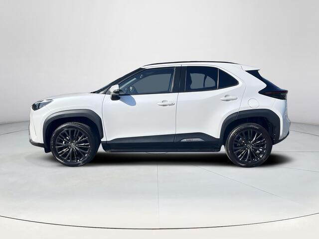 Toyota YARIS Cross 1.5 Hybrid Adventure | Stoelverwarming | Carplay | Parkeersensoren | Treeplanken | LED koplampen |
