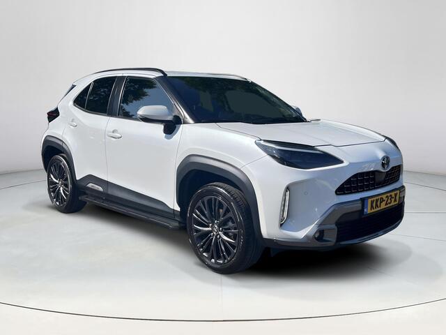 Toyota YARIS Cross 1.5 Hybrid Adventure | Stoelverwarming | Carplay | Parkeersensoren | Treeplanken | LED koplampen |