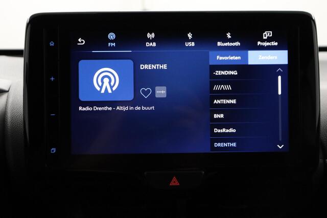 Toyota YARIS Cross 1.5 Hybrid Executive | Apple Carplay/Android Auto | 4 x 4 | stoel verwarming |