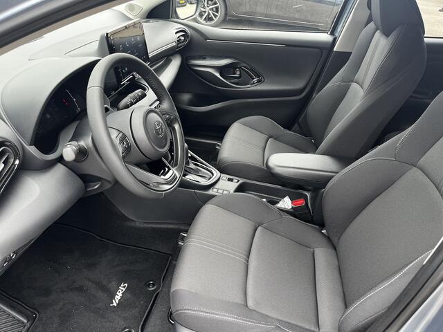 Toyota YARIS 1.5 Hybrid 115 Dynamic Comfort Pack Limited Nieuw Model Parkeer dodehoek Sensoren Stoel Stuur Verwarmd