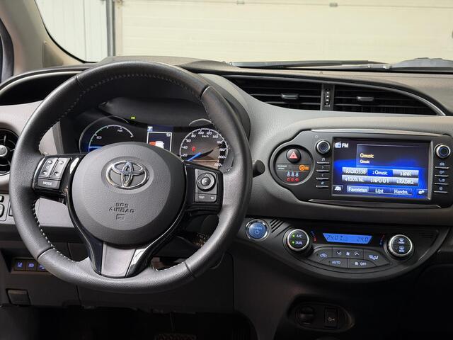 Toyota YARIS 1.5 Hybrid Dynamic
