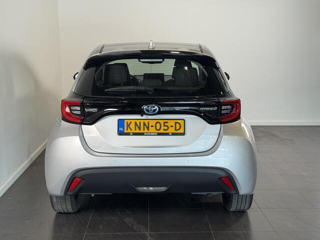 Toyota YARIS 1.5 Hybrid 115 Style Limited | Panoramadak | Head-up display | Parkeersensoren |