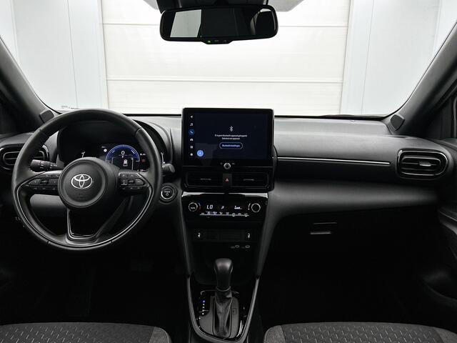 Toyota YARIS Cross 1.5 Hybrid 115 Dynamic | Voorstoelen verwarmd |
