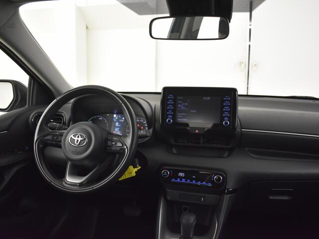 Toyota YARIS 1.5 Hybrid Active | Carplay/AndroidAuto | Adapt. cruise