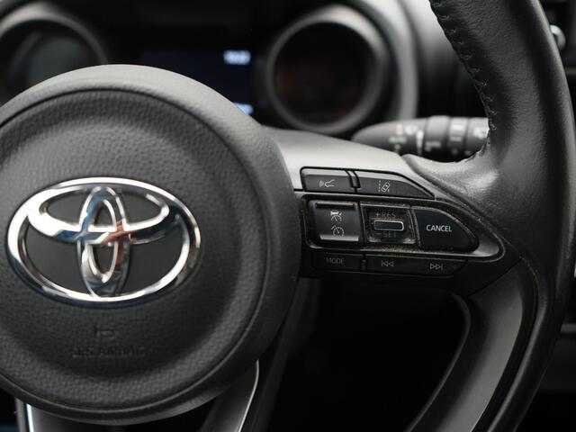 Toyota YARIS 1.5 Hybrid First Edition