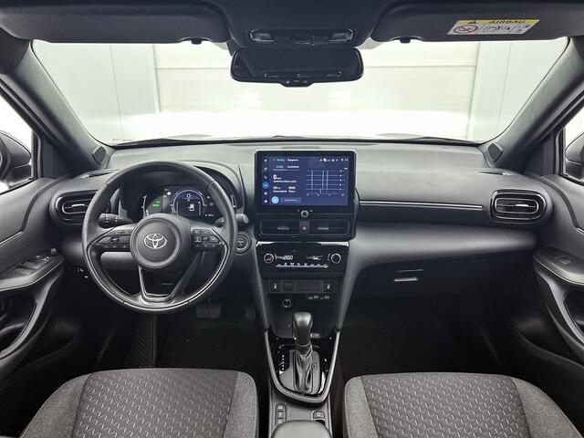 Toyota YARIS Cross 1.5 Hybrid 115 First Edition + | BTW voertuig | Stoel+stuurverwarming | Draadloze telefoonlader | Apple CarPlay/Android Auto | Cruise Control Adaptive | Elektrisch verstel & inklapbare buitenspiegels |