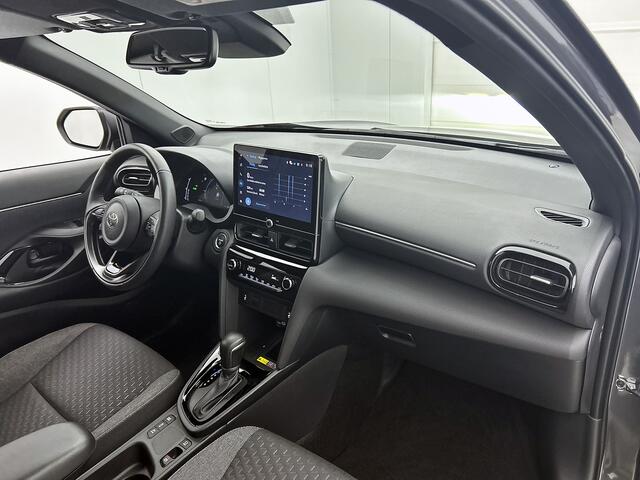 Toyota YARIS Cross 1.5 Hybrid 115 First Edition + | BTW voertuig | Stoel+stuurverwarming | Draadloze telefoonlader | Apple CarPlay/Android Auto | Cruise Control Adaptive | Elektrisch verstel & inklapbare buitenspiegels |