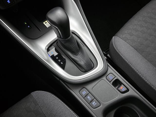 Toyota YARIS 1.5 Hybrid Style 1e Eigenaar! | ACC | Clima | Stoeverwarming | LMV | Camera |