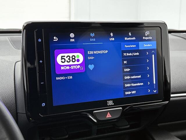 Toyota YARIS 1.5 Hybrid Executive + | Dealer Onderhouden | JBL | Head-Up Display | dodehoek detectie | Parkeersensoren voor+achter | Stoelverwarming | Apple CarPlay/Android auto | Cruise Control Adaptive | Achteruitrijcamera |
