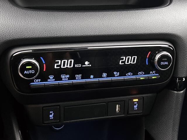 Toyota YARIS 1.5 Hybrid Executive + | BTW voertuig | Dealer onderhouden | Panoramadak | Head-Up Display | Dodehoek detectie | Parkeersensoren voor+achter | Stoelverwarming | Apple CarPlay/Android Auto | Cruise Control Adaptive
