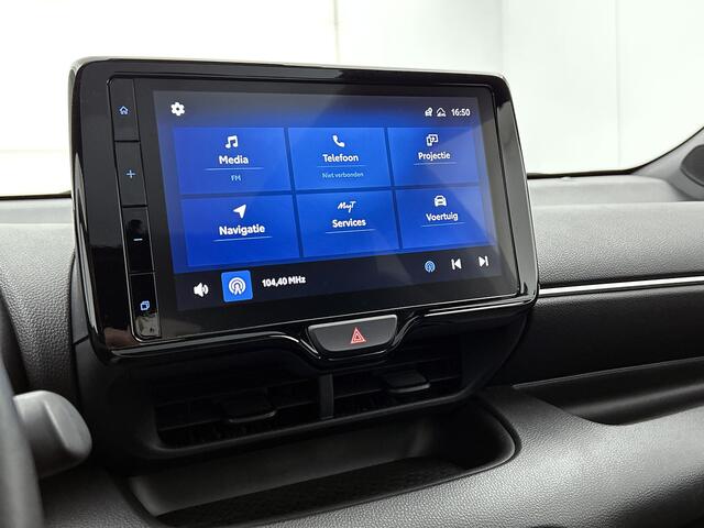Toyota YARIS 1.5 Hybrid Executive + | BTW voertuig | Dealer onderhouden | Panoramadak | Head-Up Display | Dodehoek detectie | Parkeersensoren voor+achter | Stoelverwarming | Apple CarPlay/Android Auto | Cruise Control Adaptive
