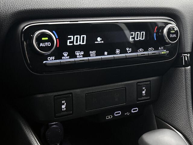 Toyota YARIS 1.5 Hybrid 130 GR SPORT + | BTW voertuig | JBL | Head-Up Display | Dodehoek detectie | Parkeersensoren voor+achter | Stoel+Stuurverwarming | Draadloze telefoonlader | Apple CarPlay/Android Auto | Cruise Control Adapti