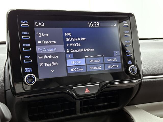 Toyota YARIS 1.5 Hybrid Style + | Dealer onderhouden | Lichte kleur half lederen interieur | Stoelverwarming | Climate Control | Cruise Control Adaptive | achteruitrijcamera |