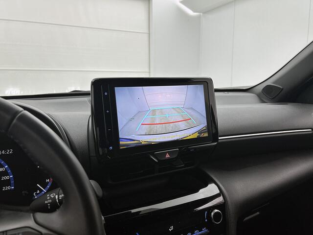 Toyota YARIS Cross 1.5 Hybrid Dynamic + Limited | Parkeersensoren voor+achter | Stoelverwarming | Buitenspiegels elektrisch inklapbaar | Navigatie | Apple CarPlay/Android Auto | Cruise Control Adaptive |