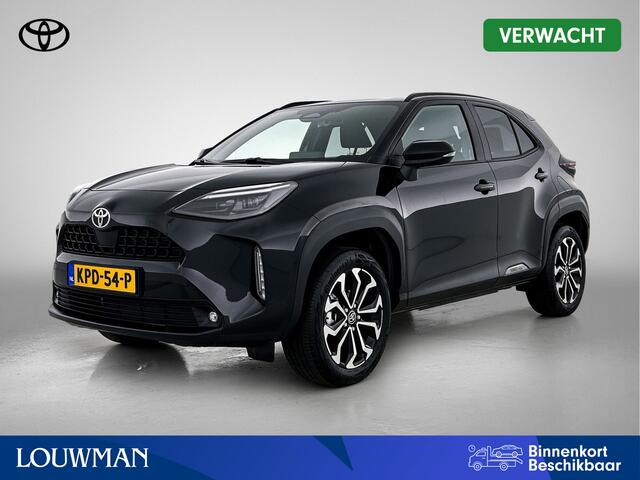 Toyota YARIS Cross 1.5 Hybrid 115 First Edition + | BTW Voertuig | Stoel+stuurverwarming | Draadloze telefoonlader | Apple CarPlay/Android Auto | Climate Control | Cruise Control Adaptive | Achteruitrijcamera |