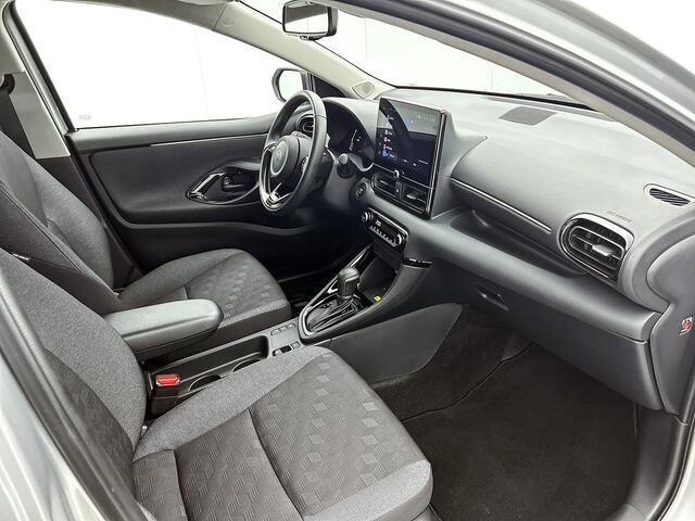 Toyota YARIS 1.5 Hybrid 115 Dynamic