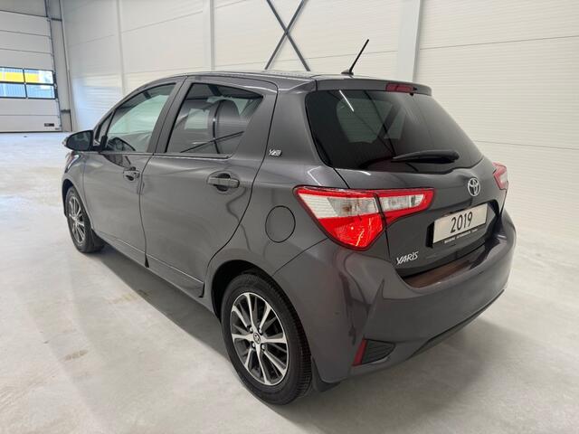 Toyota YARIS 1.5 VVT-I Y20 BJ.2019 CAMERA STOELVERW.