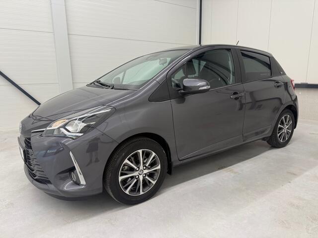 Toyota YARIS 1.5 VVT-I Y20 BJ.2019 CAMERA STOELVERW.