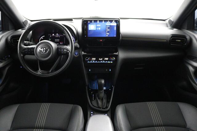 Toyota YARIS Cross 1.5 Hybrid Adventure | Trekhaak | Navigatie | elke achter klep |