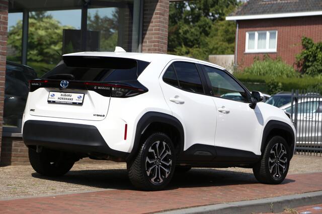 Toyota YARIS Cross 1.5 Hybrid Dynamic Team Navi Camera ACC LED