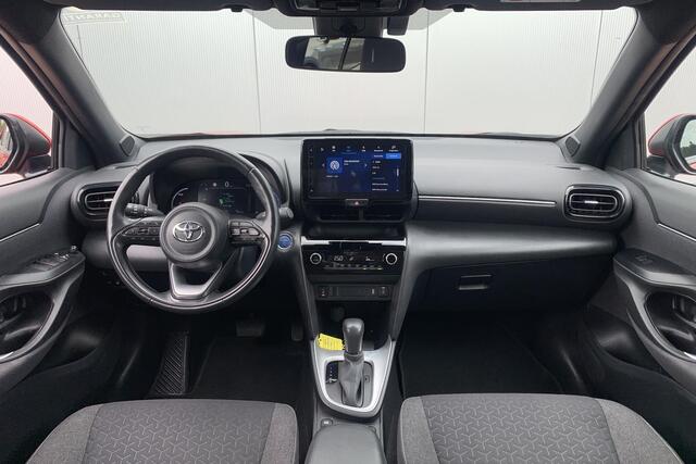 Toyota YARIS Cross 1.5 Hybrid Dynamic | Stoel en Stuurverwarming | Camera | ACC |