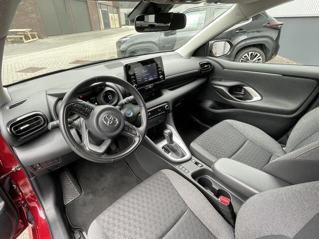 Toyota YARIS 1.5 Hybrid Dynamic | Full map navigatie | Origineel NL
